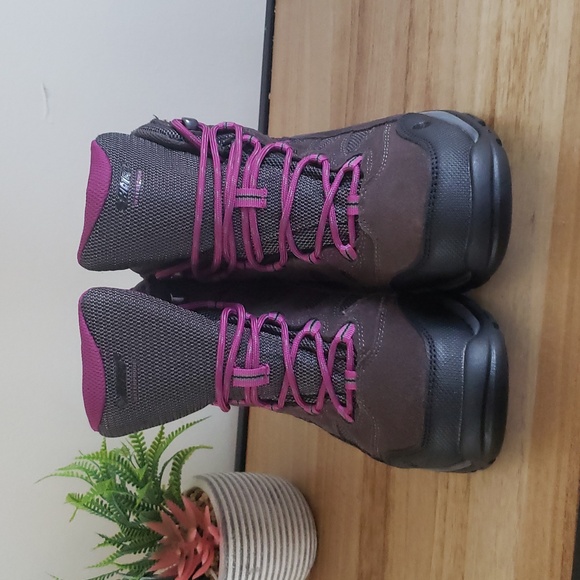 Hi Tech Waterproof Women's Hiking Boots - 8 US - Picture 13 of 13